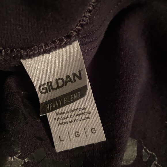 Buffalo Bills Josh Allen #17 Gildan Men's Black Crewneck Sweater - Picture 4 of 4